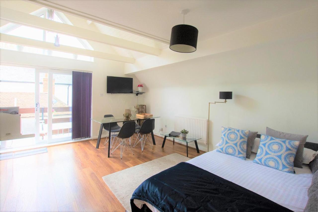 The Penthouse Canterbury - Cathedral View Экстерьер фото