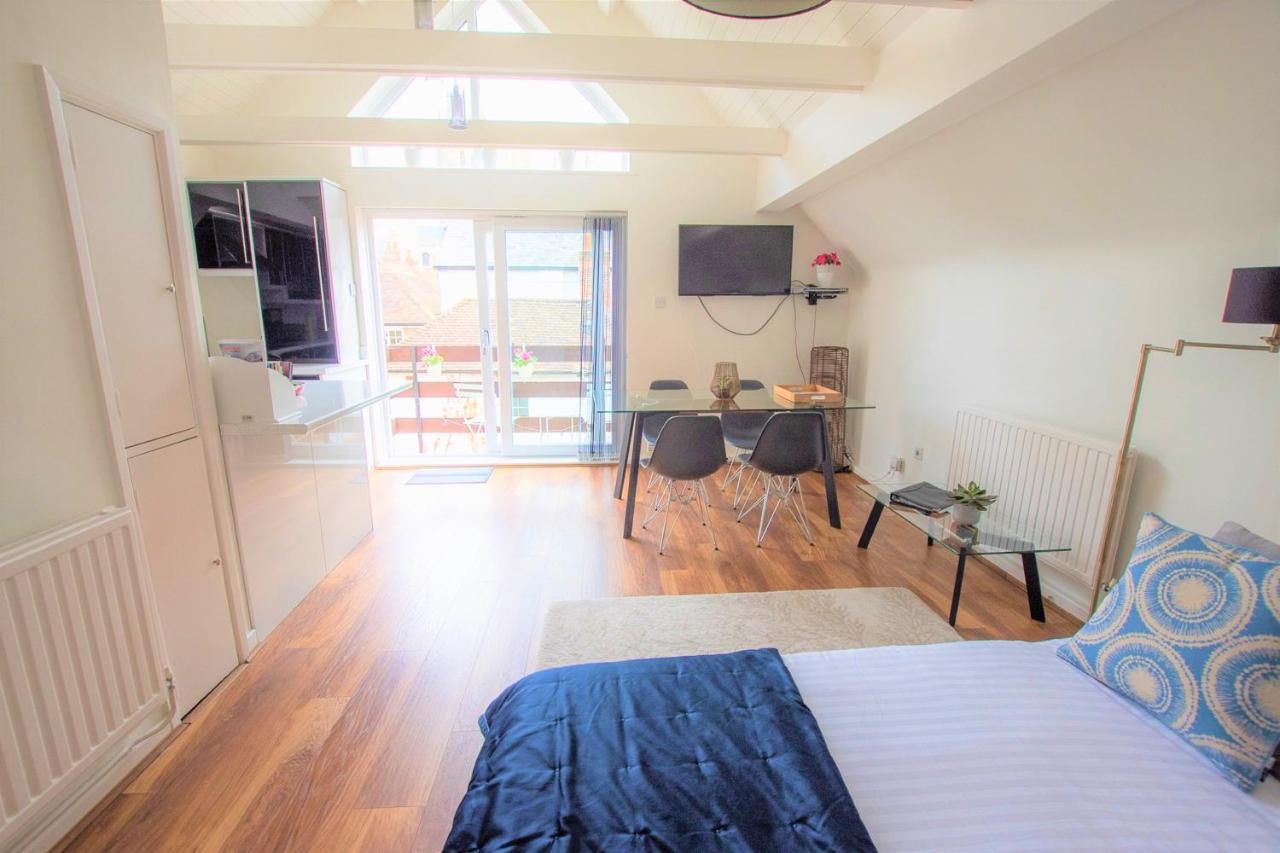 The Penthouse Canterbury - Cathedral View Экстерьер фото